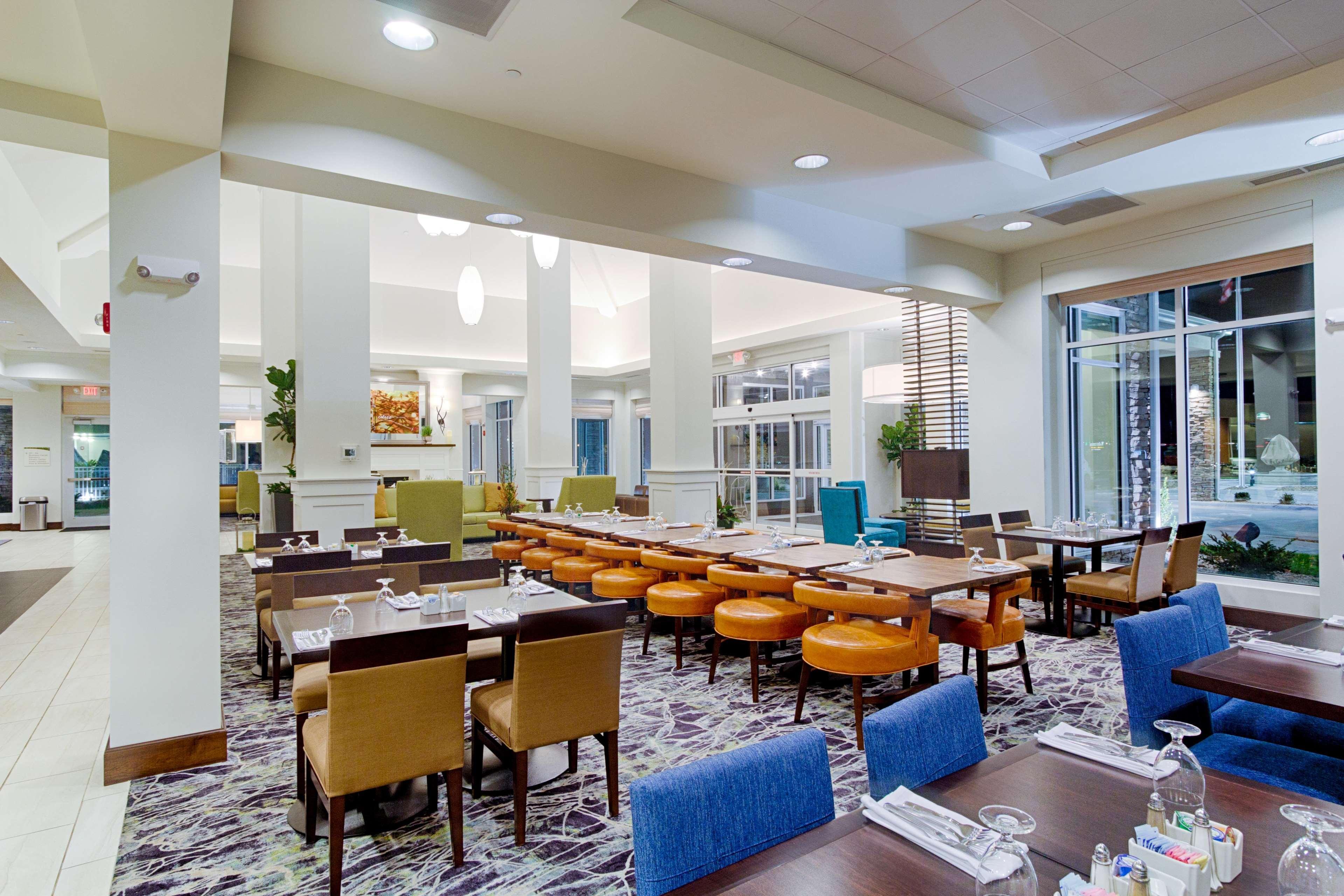 Hilton Garden Inn Салина Экстерьер фото