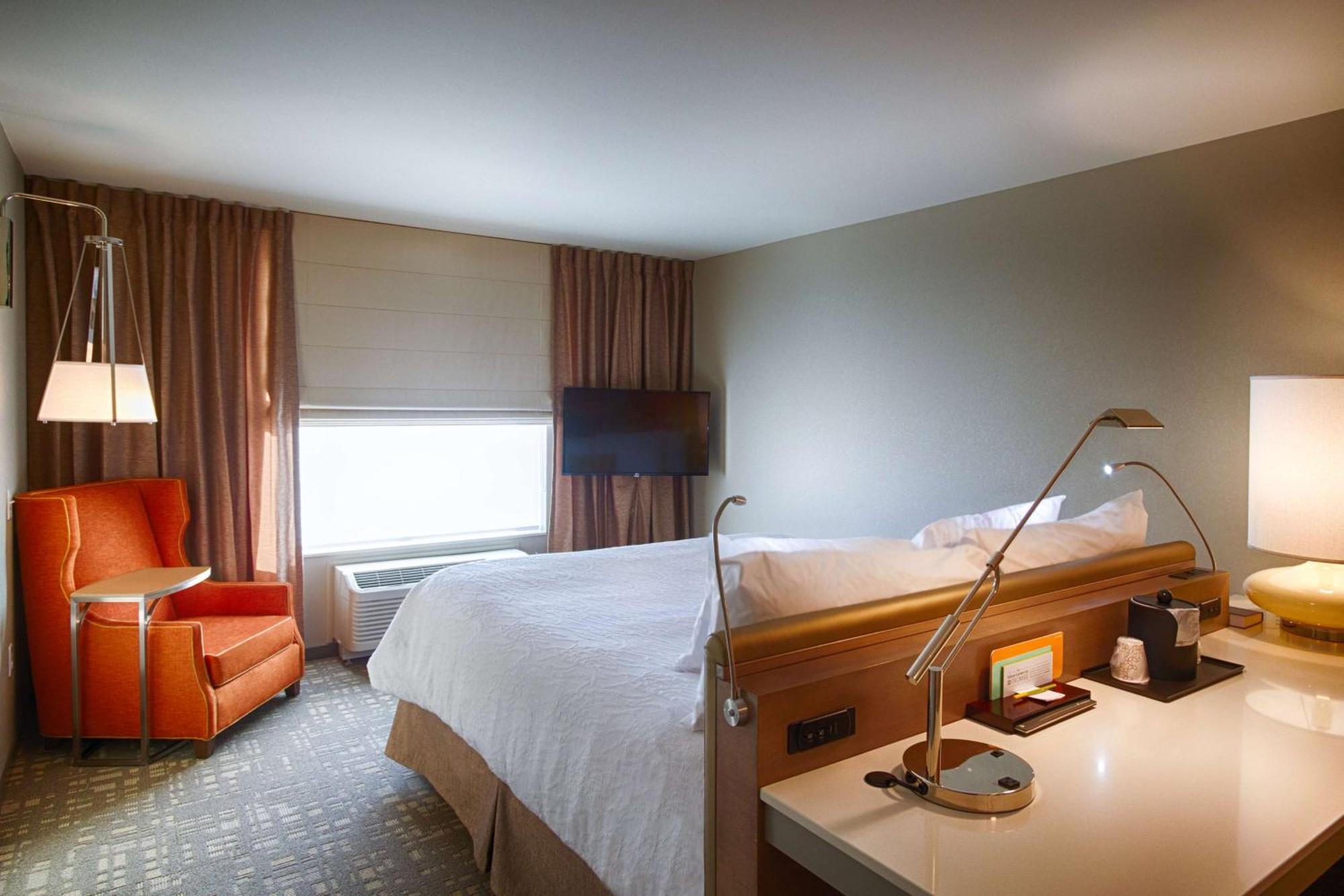 Hilton Garden Inn Салина Экстерьер фото